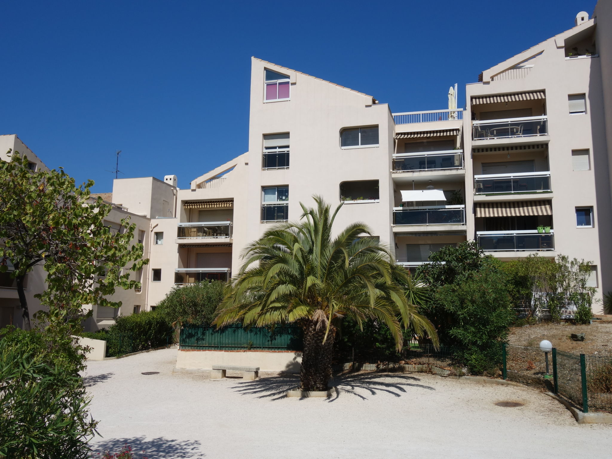 Le Grand Large: Modern appartement aan de Côte d'Azur met zwembad en tennis - foto 21