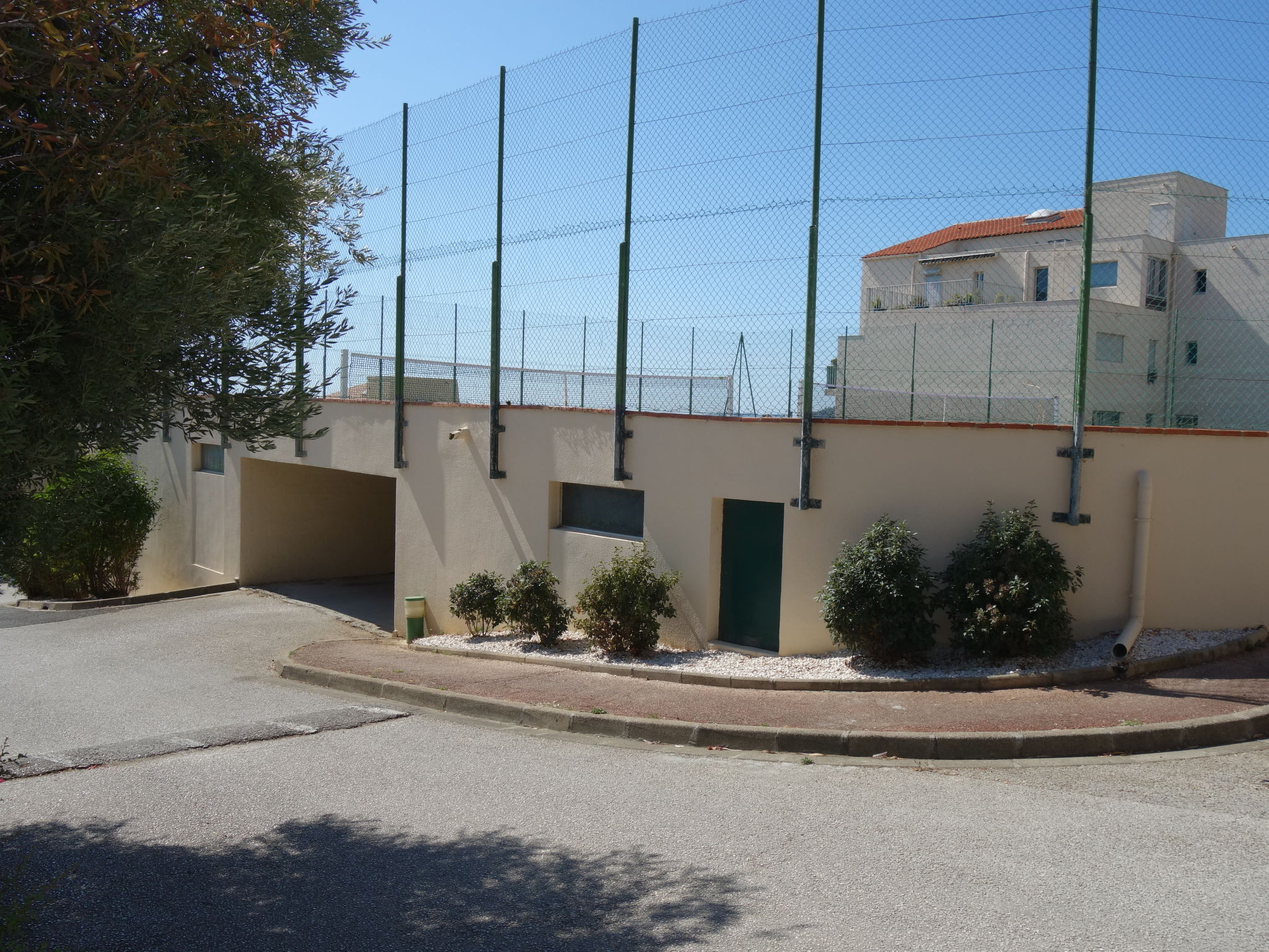 Le Grand Large: Modern appartement aan de Côte d'Azur met zwembad en tennis - foto 24