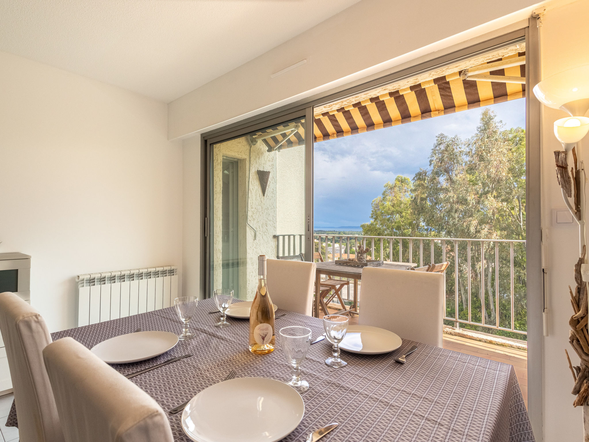 Le Grand Large: Modern appartement aan de Côte d'Azur met zwembad en tennis - foto 13
