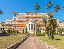 Verfijnd vakantieappartement met zeezicht en tuin nabij Hyères - thumbnail 6