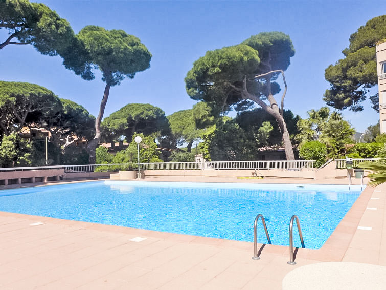 Op 300 m van zee: Licht appartement Le Zodiaque II in Hyères in Hyères