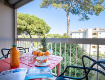 Knus appartement op 600 meter van het strand in Hyères, Côte d'Azur - thumbnail 4