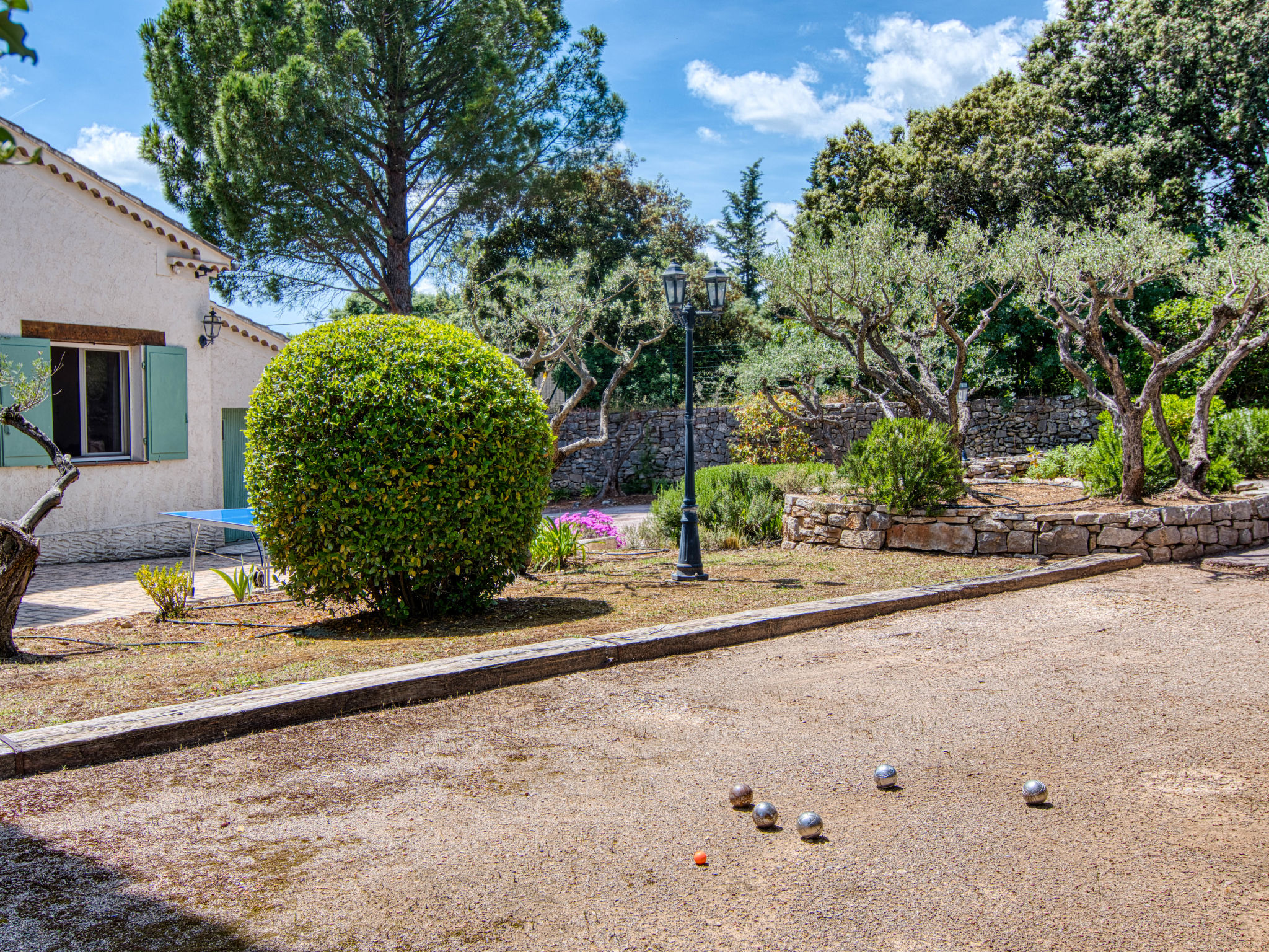 Le Clos des Oliviers-Buiten