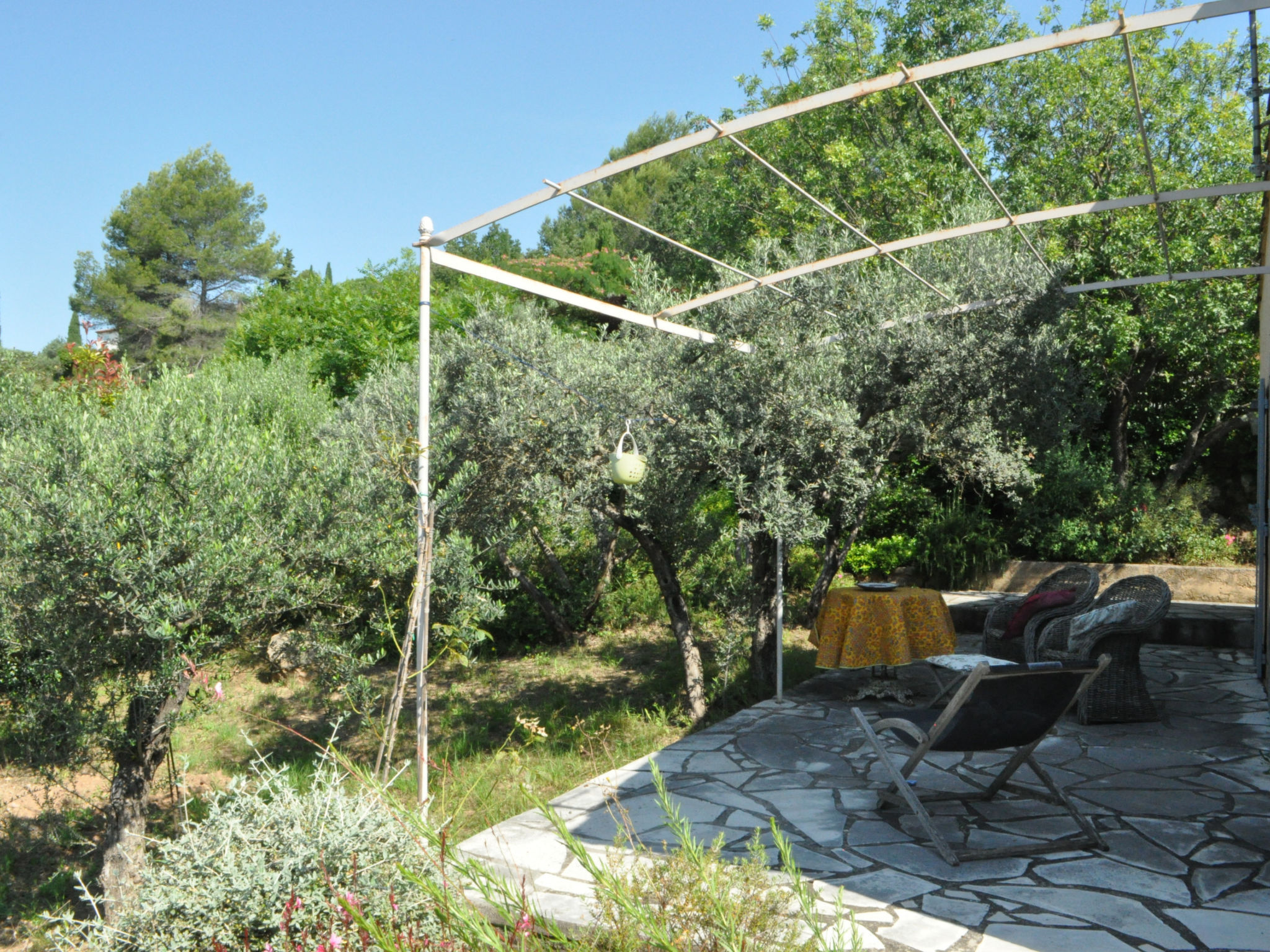 ARTS & FLORES - Buiten