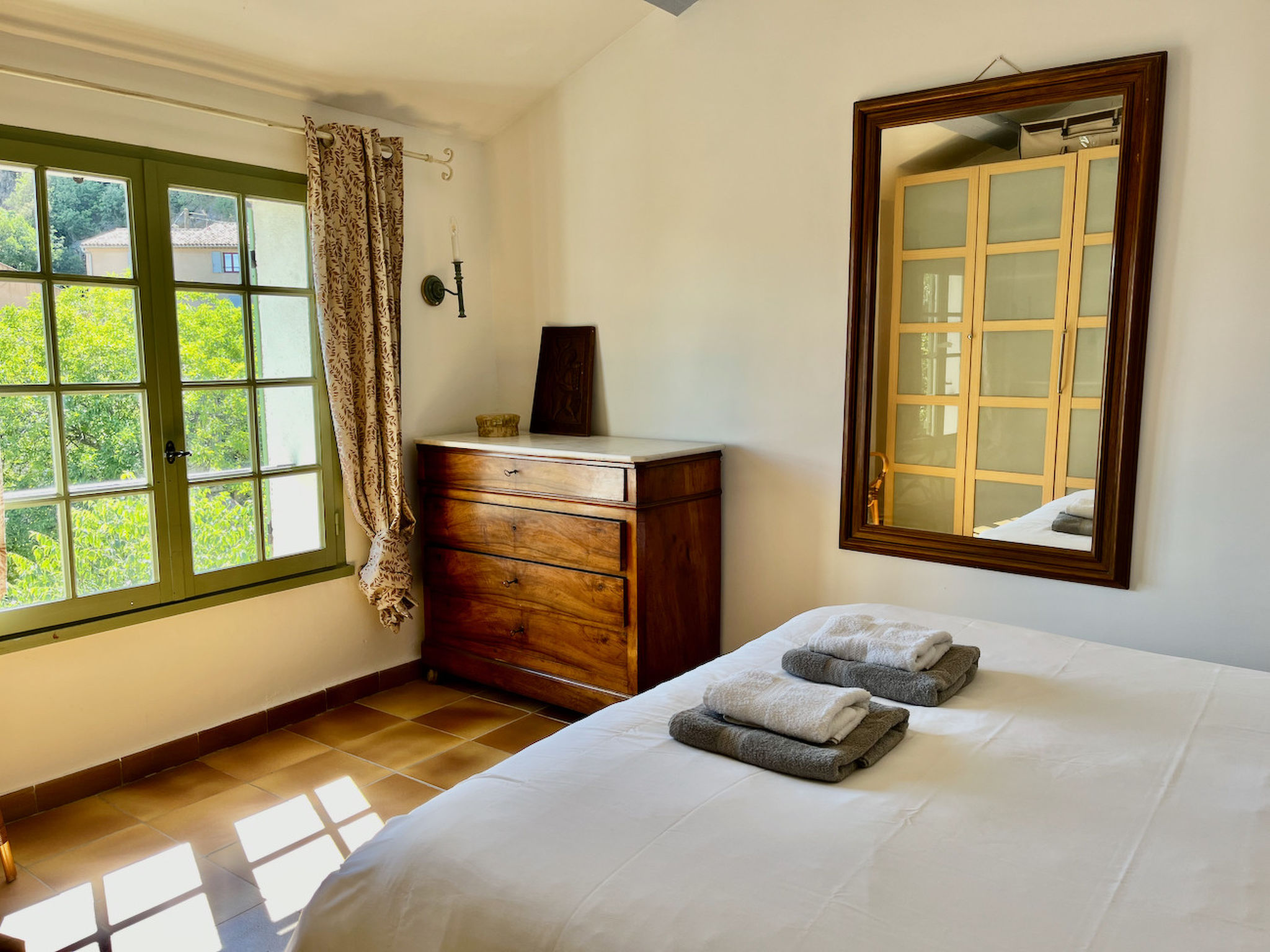 MAISON PERCHEE - Binnen