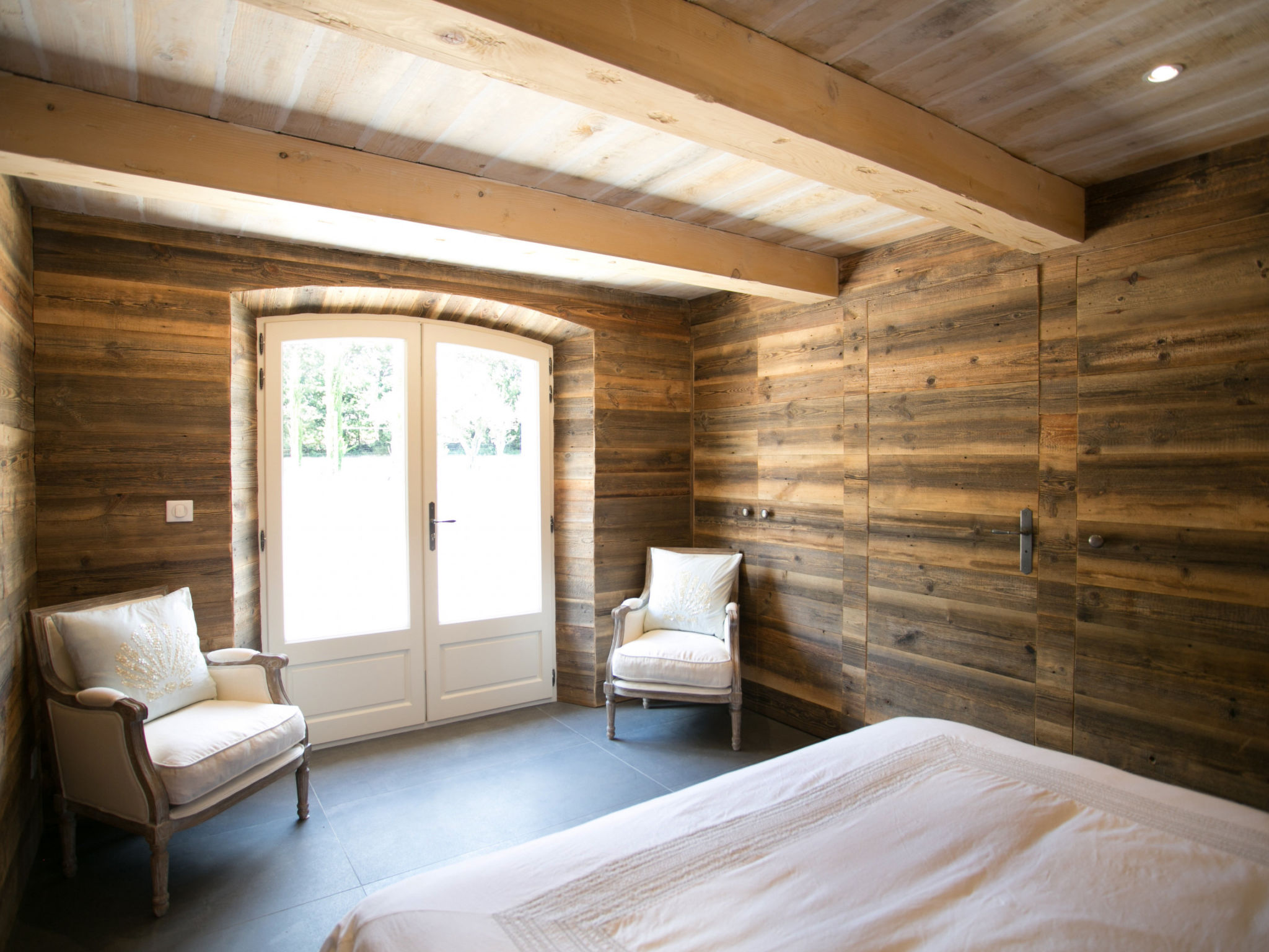 LI SIAN BEN - Binnen