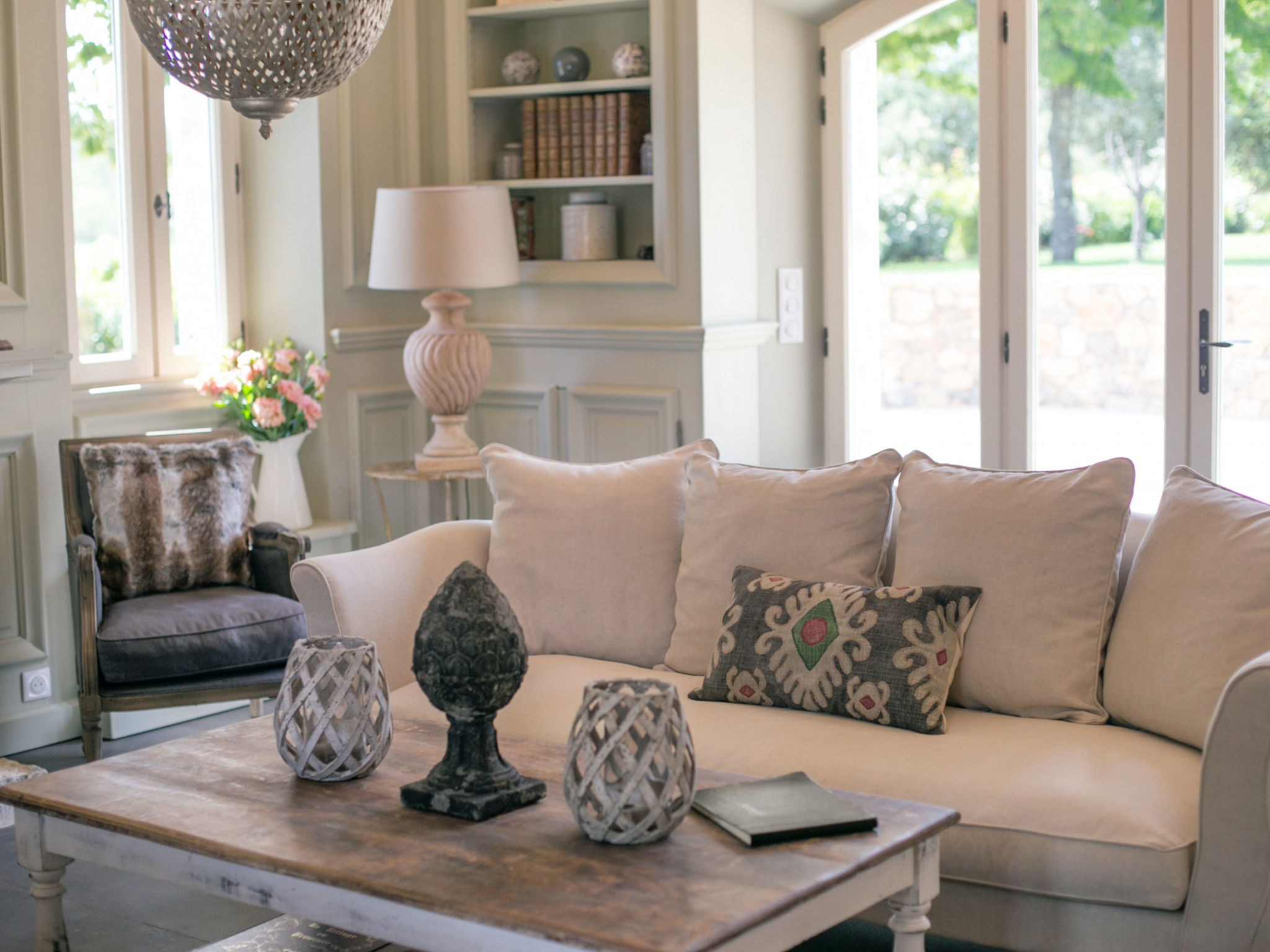 LI SIAN BEN - Binnen