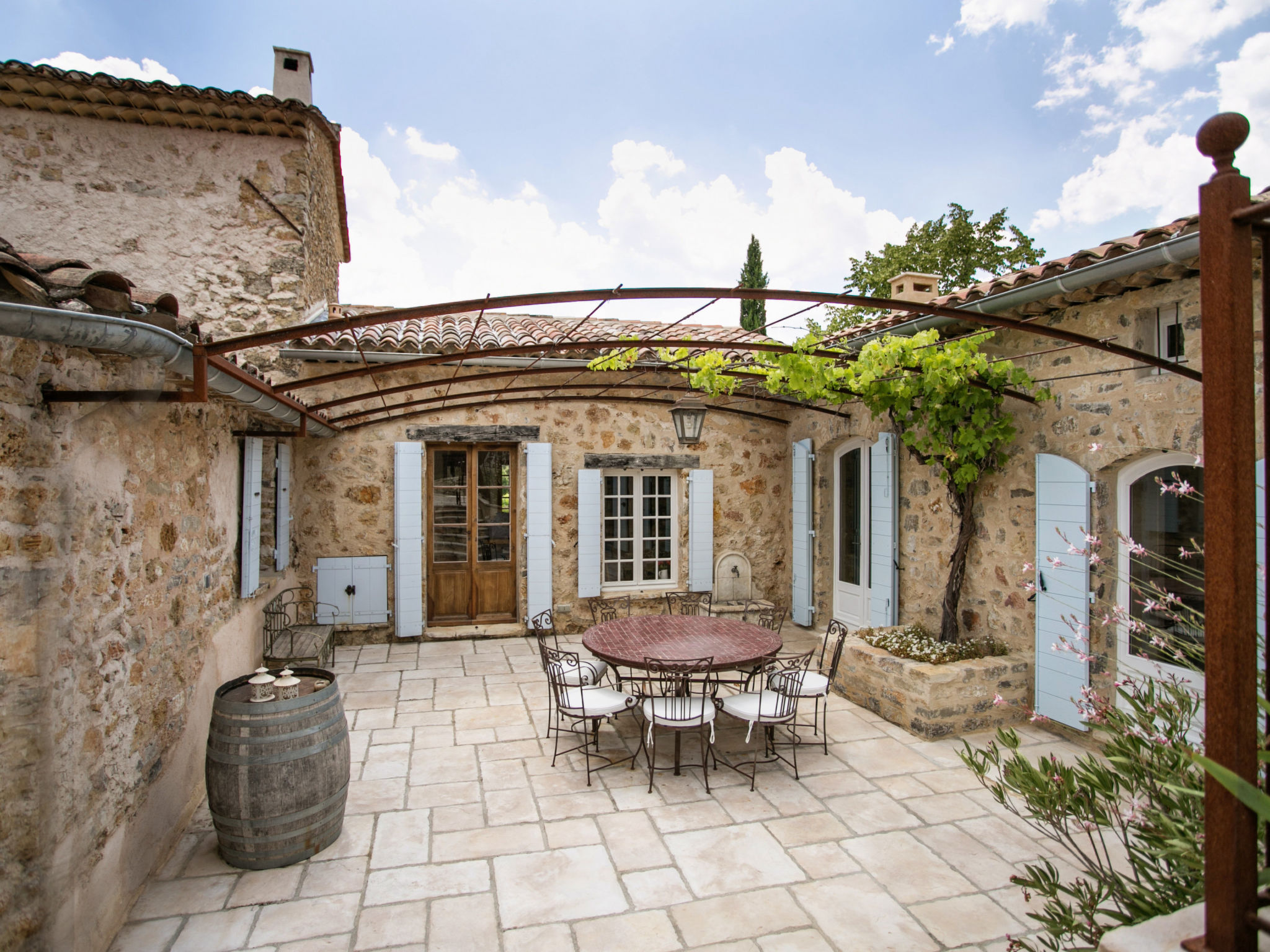 LI SIAN BEN - Buiten