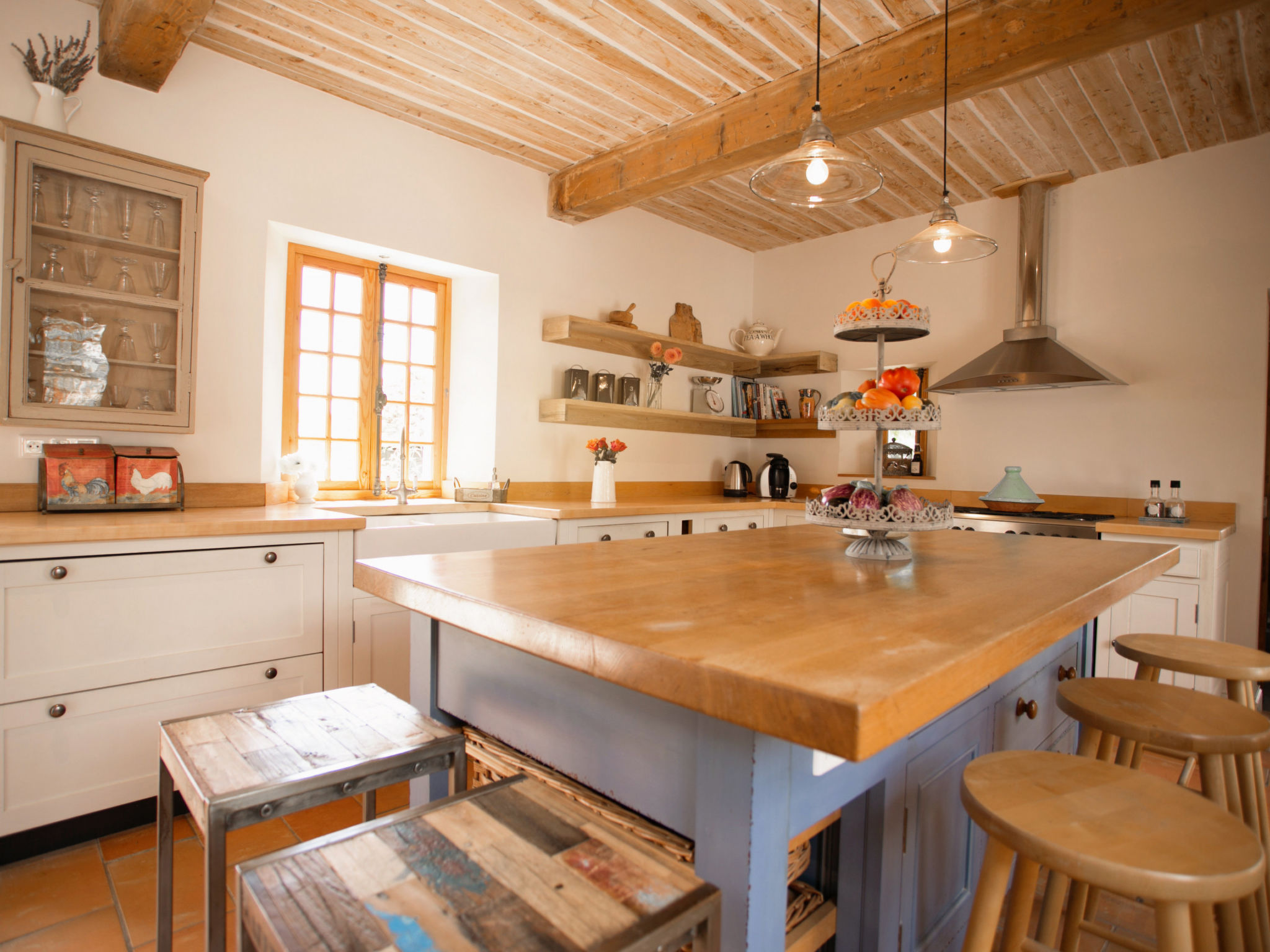 LI SIAN BEN - Binnen