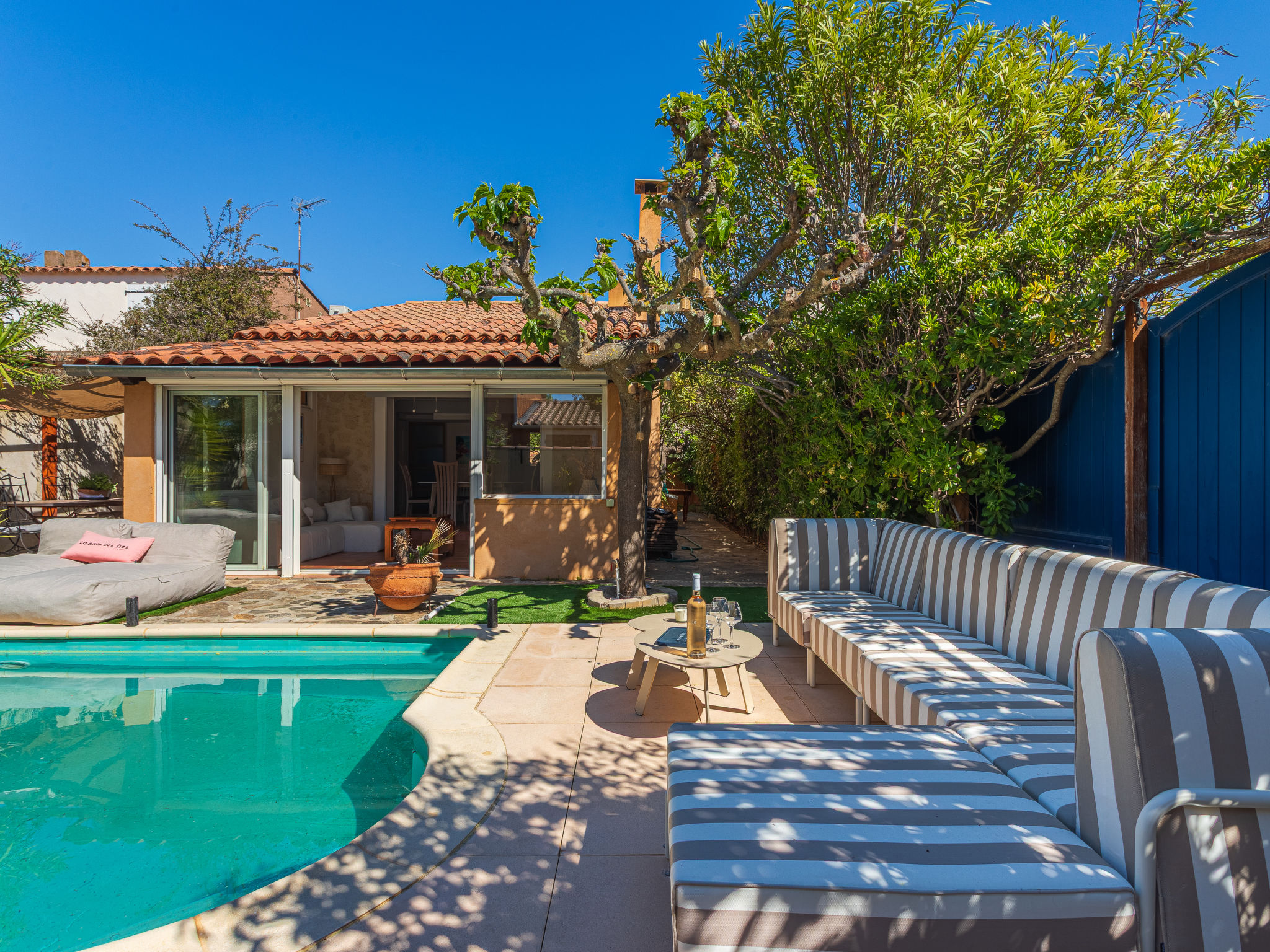 Vakantiehuis met omheinde tuin in La Londe Les Maures (Frankrijk) 0 hond is welkom