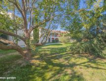 Knus appartement nabij strand en golfbaan in La Londe Les Maures - thumbnail 1