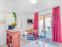 Knus appartement nabij strand en golfbaan in La Londe Les Maures - thumbnail 3