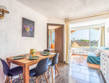 Zonnig appartement op 310 meter van het strand in La Londe Les Maures - thumbnail 2