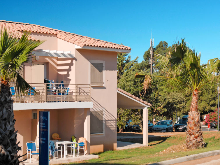 Op 400 m van zee: Rustgevend appartement in La Londe Les Maures in La Londe Les Maures