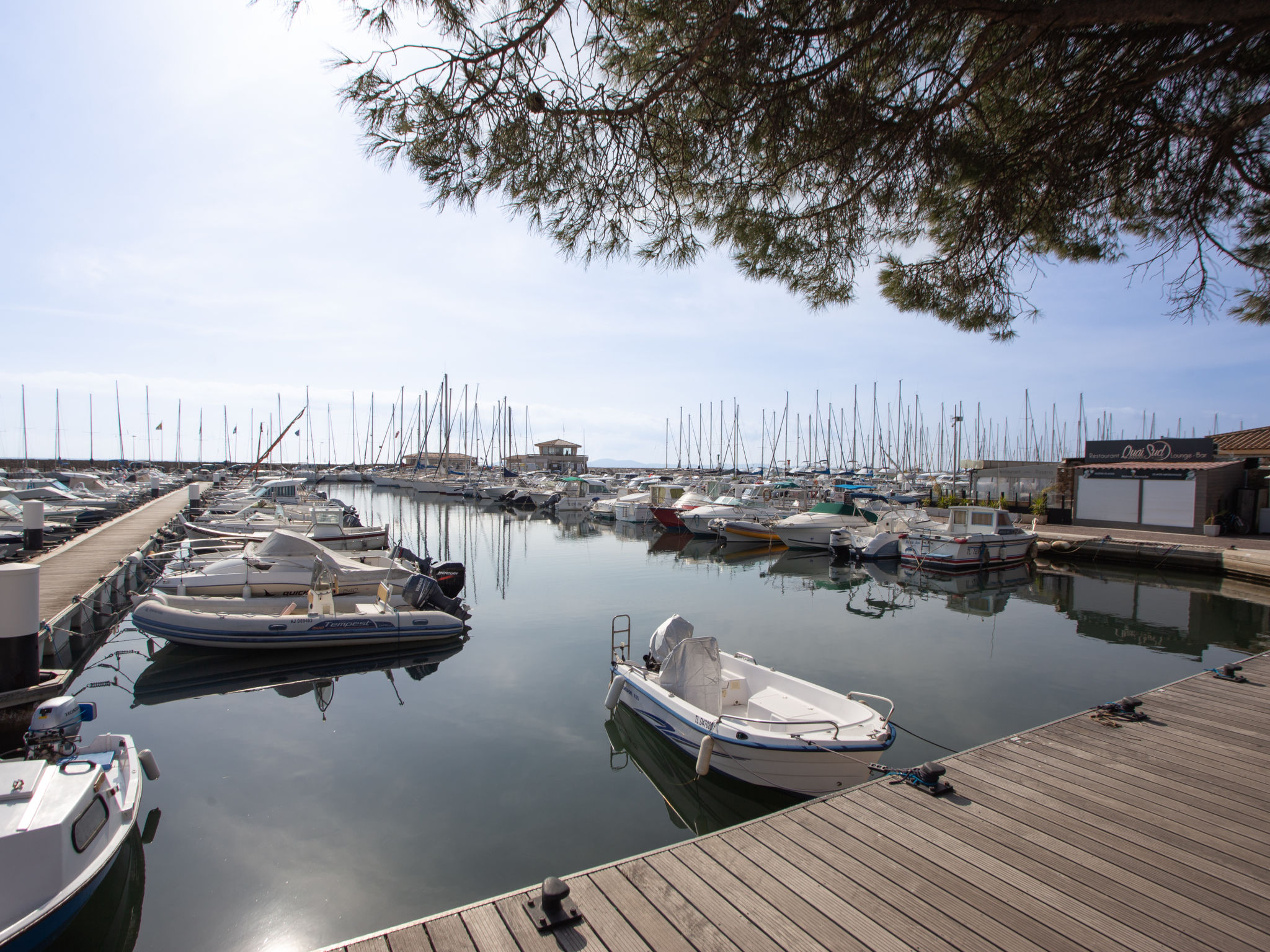 Ferienvilla mit Pool Infinity-Omgeving