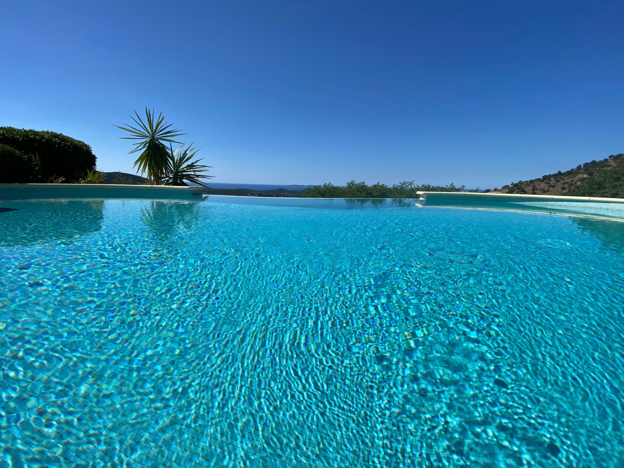 Ferienvilla mit Pool Infinity-Binnen