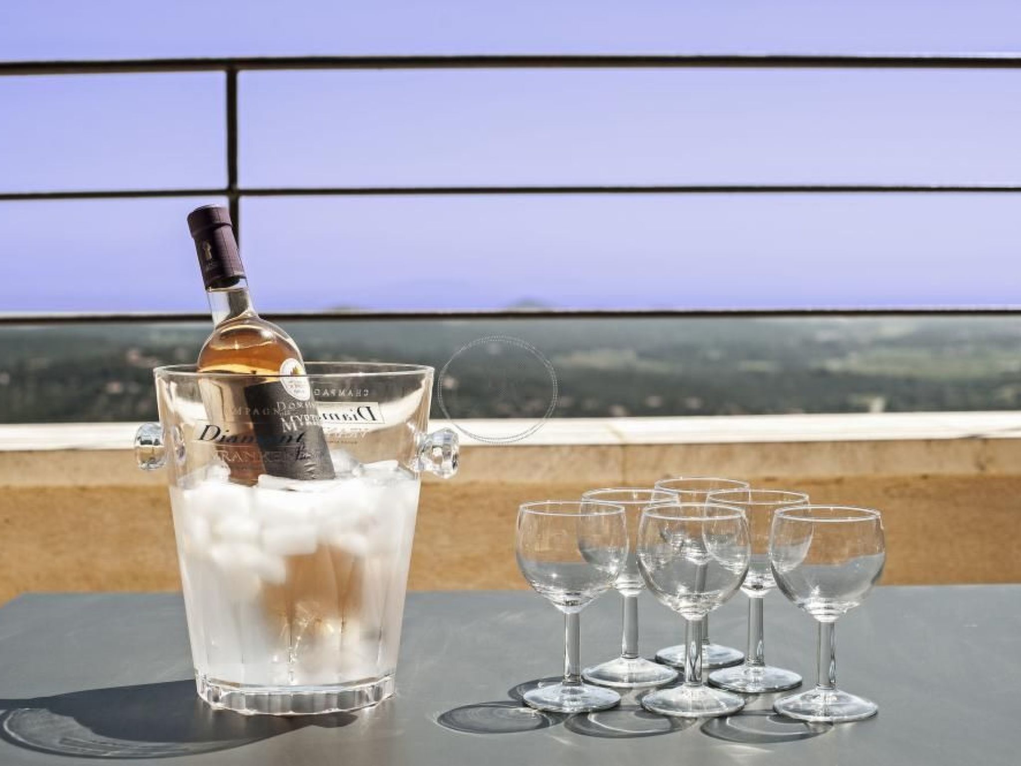 Ferienvilla mit Pool Infinity-Binnen