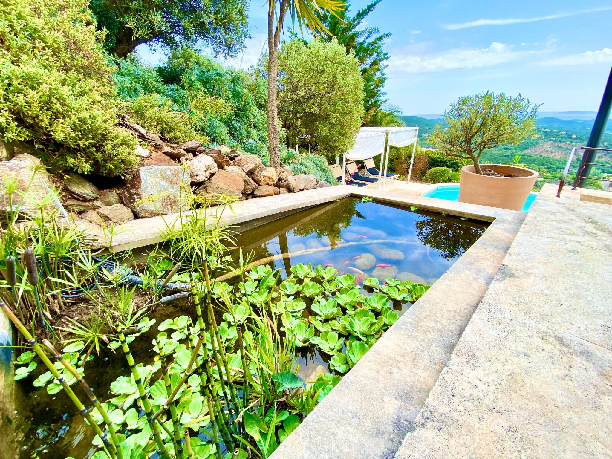 Ferienvilla mit Pool Infinity-Binnen