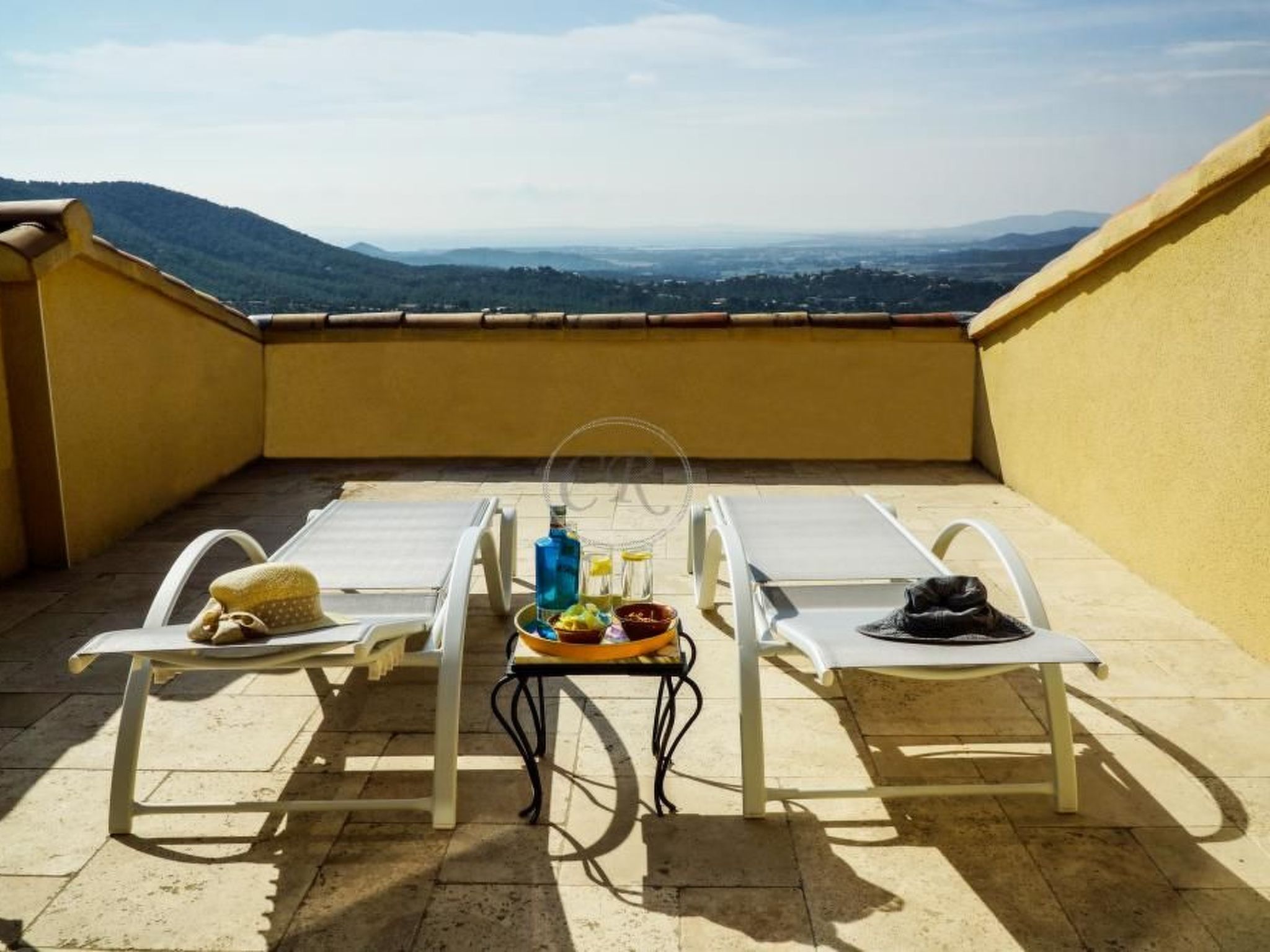 Wunderschöne Villa in Valcros mit Pool und Meerblick-Binnen