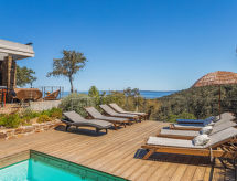 Village des Fourches: sfeervolle vakantievilla met privézwembad aan de Côte d'Azur - thumbnail 2