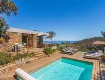 Village des Fourches: sfeervolle vakantievilla met privézwembad aan de Côte d'Azur - thumbnail 1