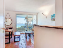 L'Estelan: sfeervol appartement aan het strand van Saint Clair, Le Lavandou - thumbnail 6