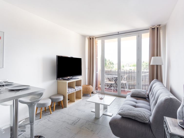 Search and Stay destination Le Lavandou, Provence-Alpes-Côte d'Azur - France from AU$ 156. Le Cormoran