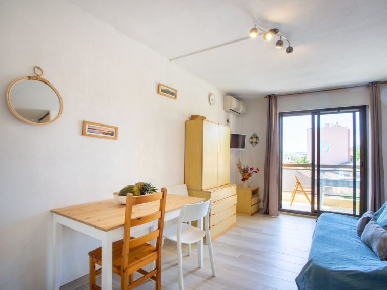 Aan zee: Compact appartement Saint James in Le Lavandou in Le Lavandou