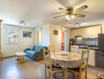 L'Eden: Zonnig appartement op 500 meter van strand en centrum Le Lavandou - thumbnail 4