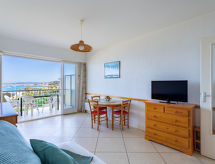 Direct aan het strand van Le Lavandou: appartement voor 4 personen - thumbnail 4