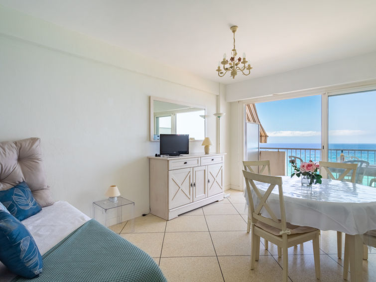 Search and Stay destination Le Lavandou, Provence-Alpes-Côte d'Azur - France from AU$ 244. La Galiote