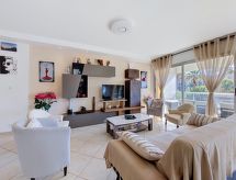 Centraal appartement in Le Lavandou, op 100 meter van het strand - thumbnail 6