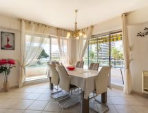 Centraal appartement in Le Lavandou, op 100 meter van het strand - thumbnail 4