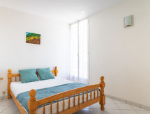 Knus appartement voor 4 aan de Côte d'Azur in Le Lavandou - thumbnail 3