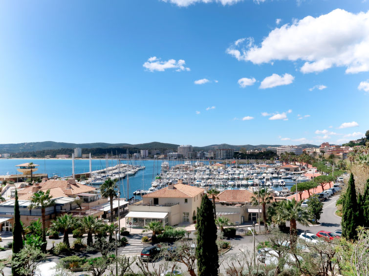 Les Roses Lauriers Apartment in Le Lavandou