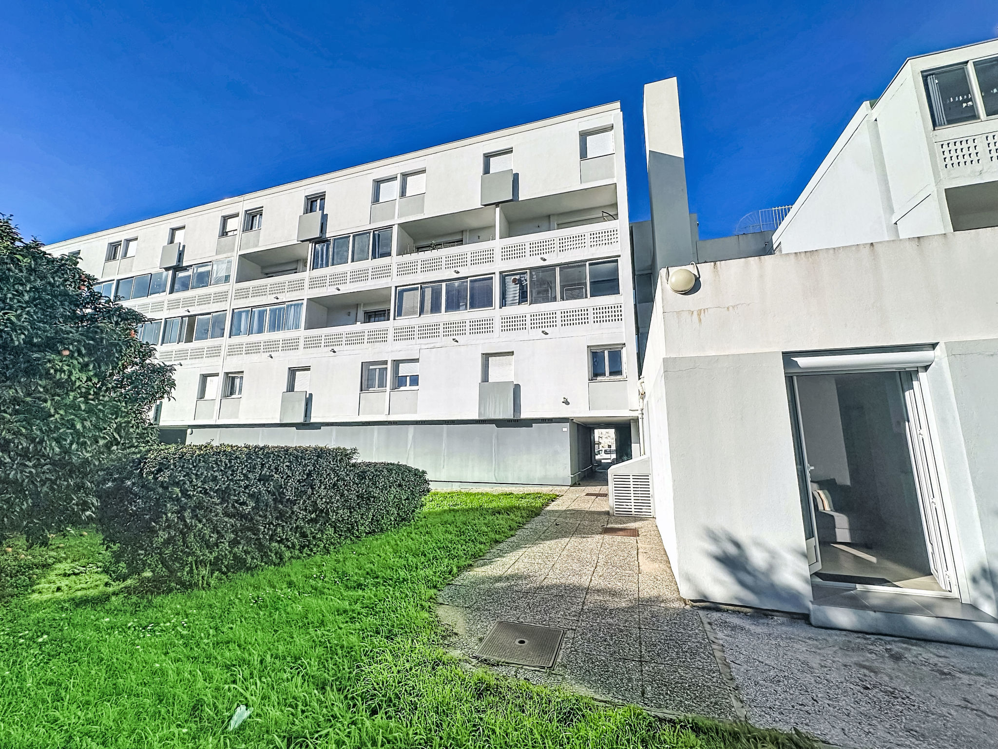 Photo of Le Perregaux