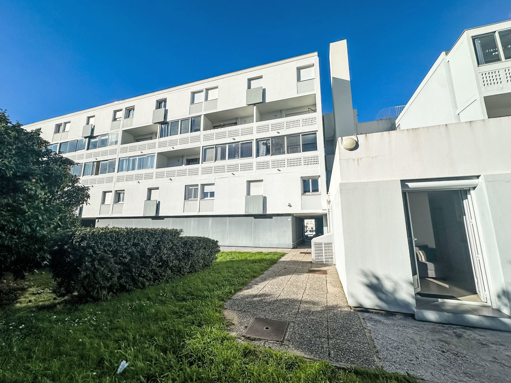 Photo of Le Perregaux