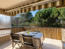 Appartement Parcs du Lavandou: sfeervol vakantieverblijf op 800m van zee - thumbnail 1