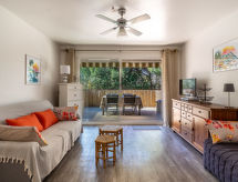 Appartement Parcs du Lavandou: sfeervol vakantieverblijf op 800m van zee - thumbnail 2