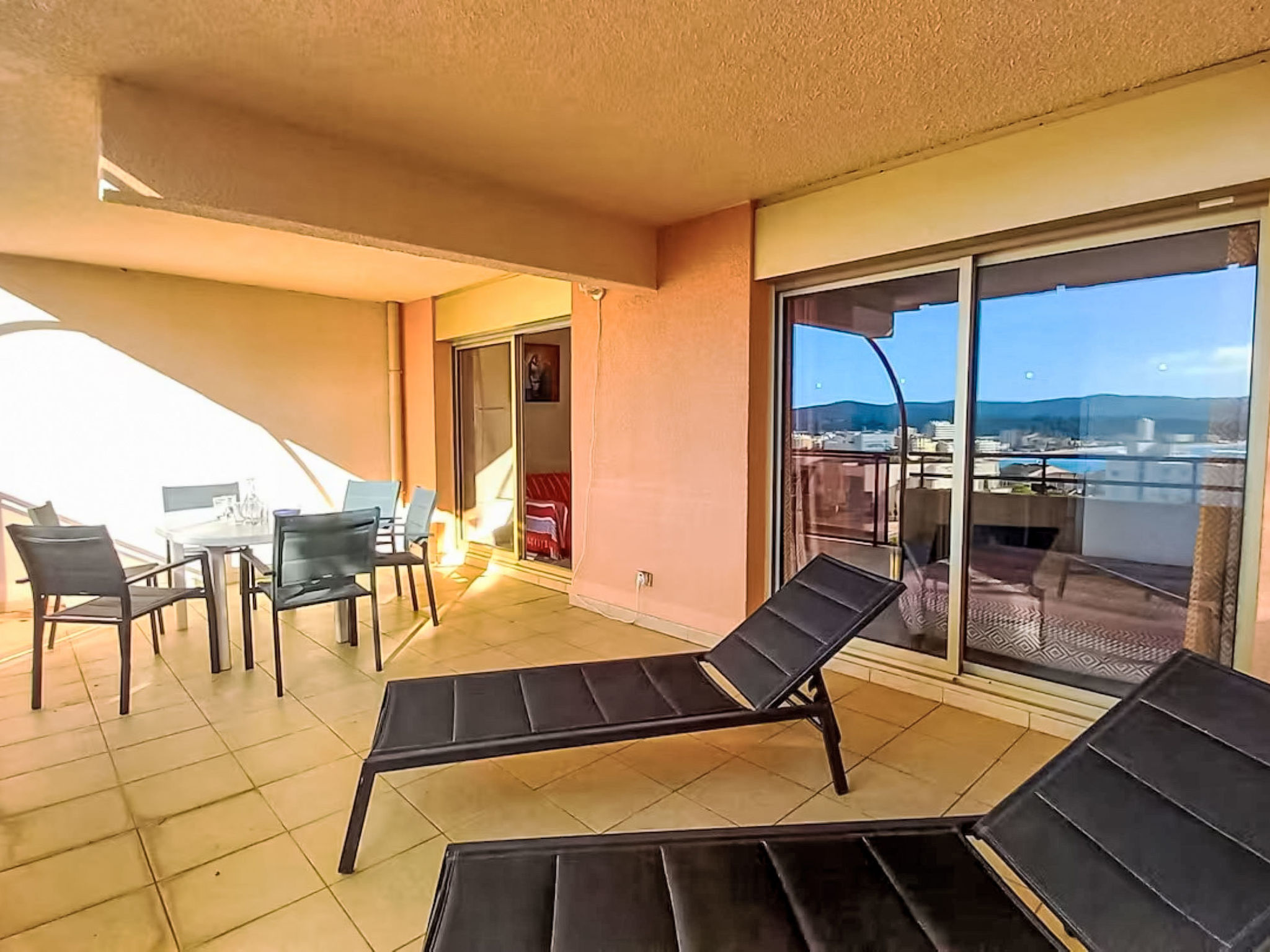 Photo of Les Mandariniers