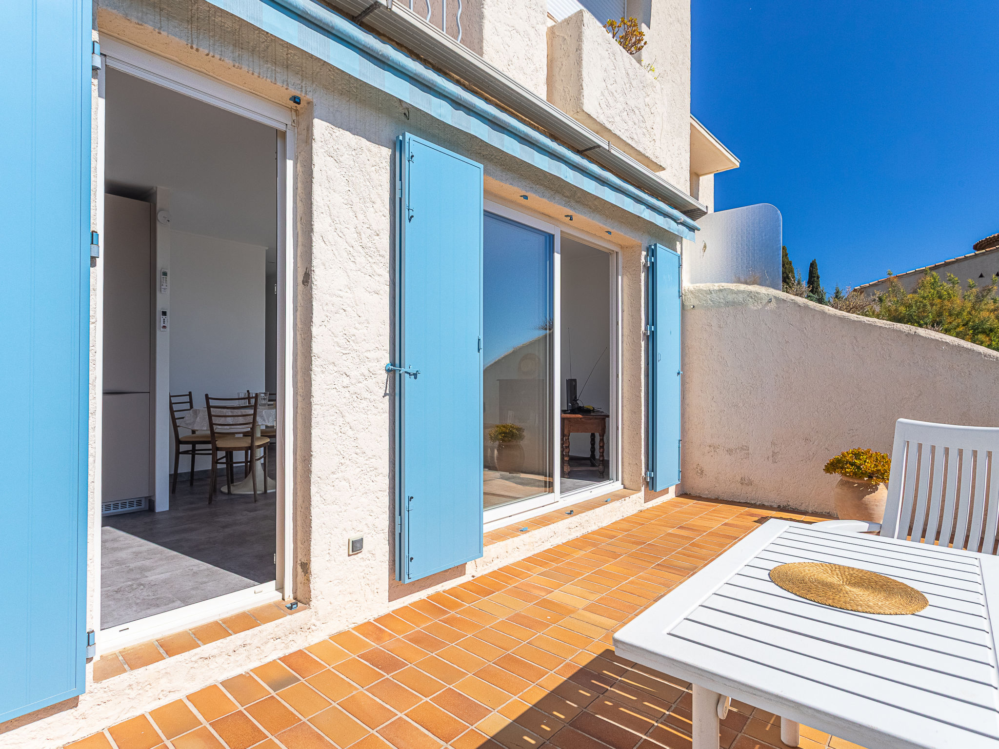 Photo of Les Bougainvillées