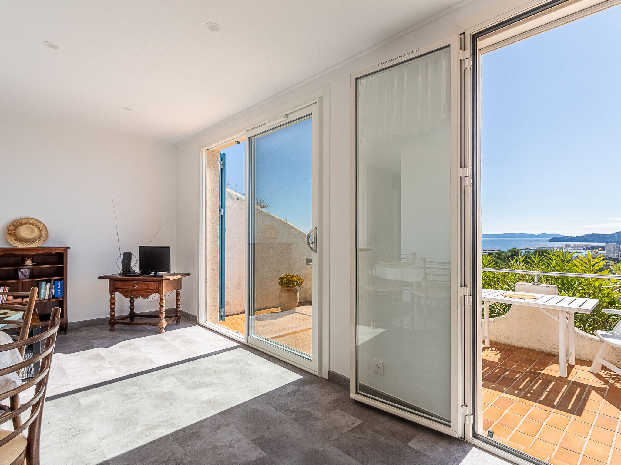 Photo of Les Bougainvillées