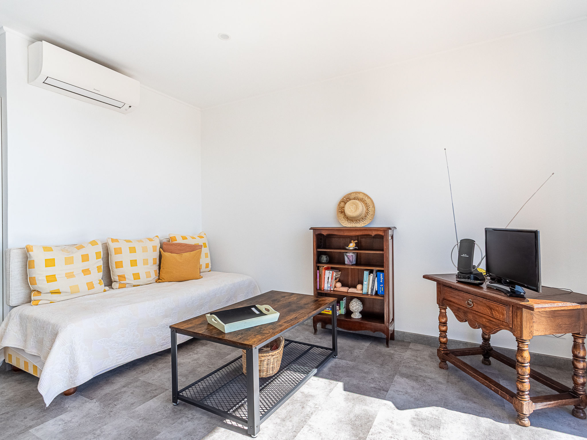 Photo of Les Bougainvillées