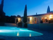Villa La petite Moujonne: Ruim vakantiehuis met privézwembad op 700m van zee - thumbnail 1
