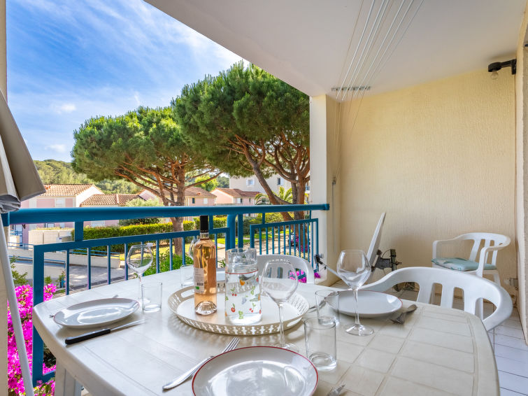 Search and Stay destination Le Lavandou, Provence-Alpes-Côte d'Azur - France from AU$ 155. Le Domaine d'Azur