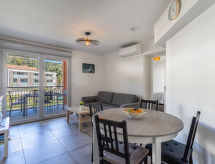 Modern appartement op 2,5 km van het strand in Bormes-les-Mimosas - thumbnail 5