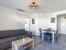 Modern appartement op 2,5 km van het strand in Bormes-les-Mimosas - thumbnail 6