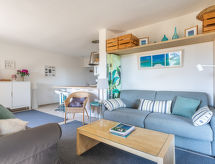 Zonnig vakantiehuis met zwembad op 850m van strand in Bormes-les-Mimosas - thumbnail 6