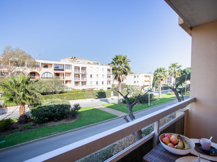 Search and Stay destination Bormes-les-Mimosas, Provence-Alpes-Côte d'Azur - France from AU$ 112. Côte d'Azur