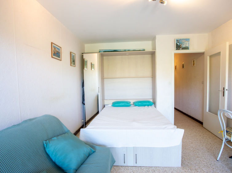 Search and Stay destination Bormes-les-Mimosas, Provence-Alpes-Côte d'Azur - France from AU$ 142. Le Parc des Oliviers